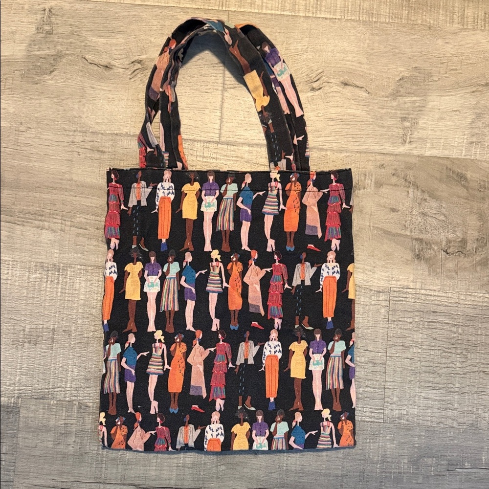 Chic Multicolor Tote Bag with Fashion Print